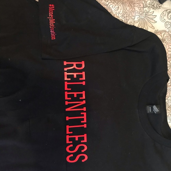 T-Shirts - Picture 4 of 7